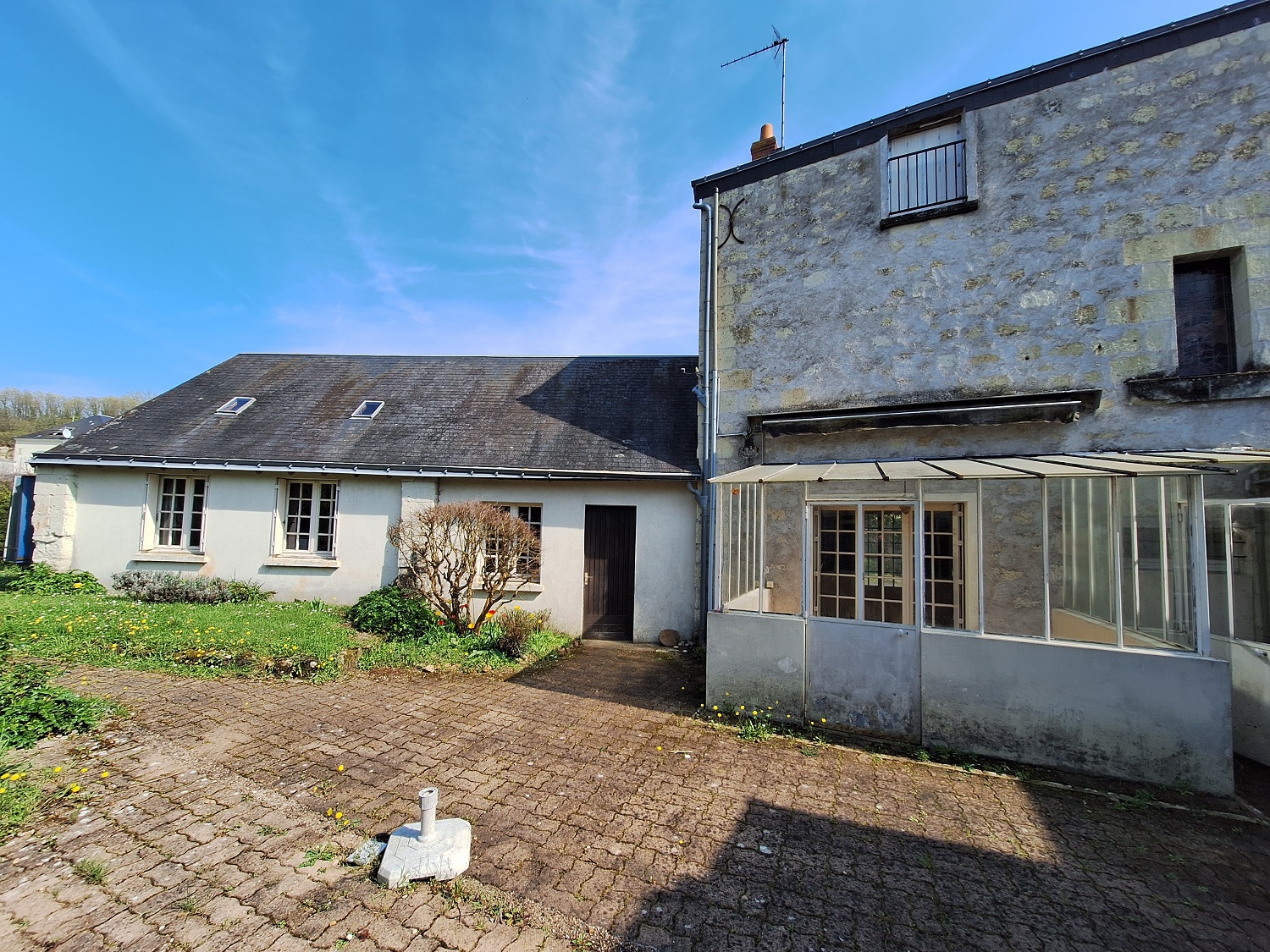 Fontevraud Maison ancienne T7