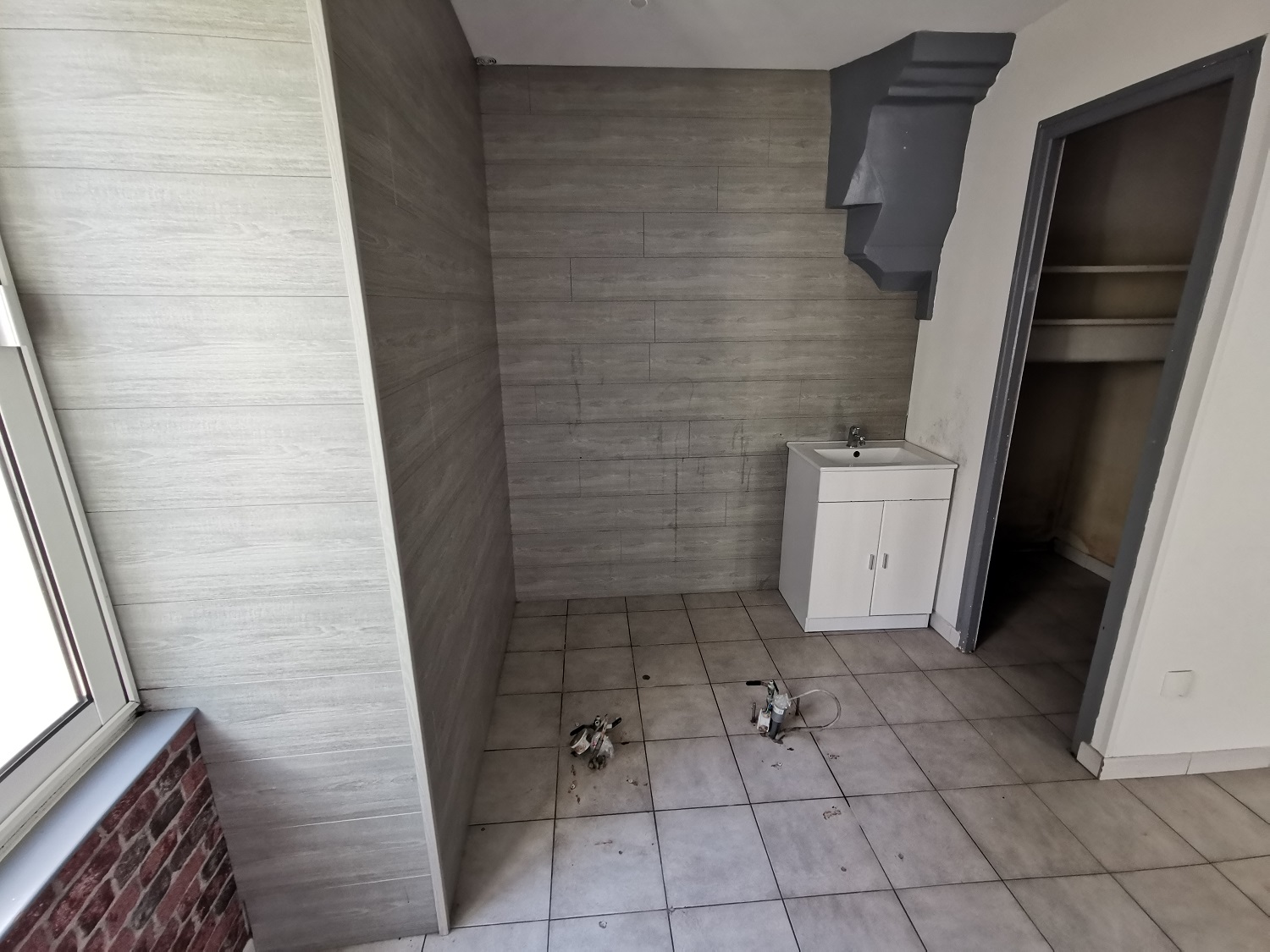 Varrains maison -ancien local-