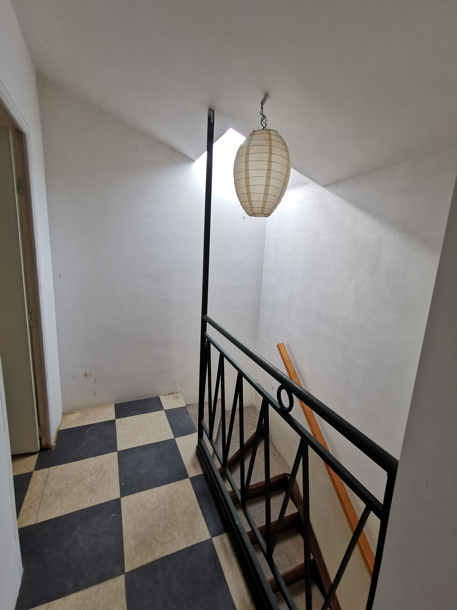 Varrains maison -ancien local-